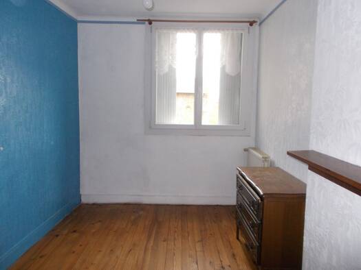 Appartement à vendre 90 000 € 3 pièces 2 chambres 56 m² Étage 3/3 Montauban 82000