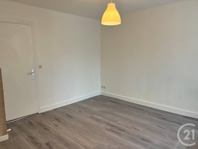 Maison à louer, 31m², CLAYE SOUILLY