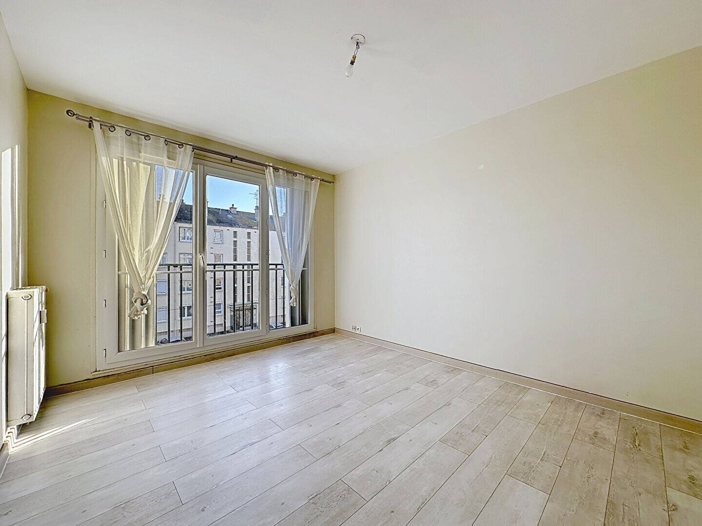 Maison à louer, 42m², CAEN