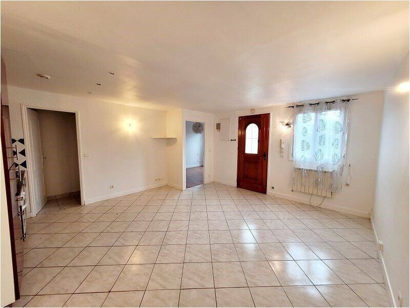 Maison à louer, 38m², SAINT GERMAIN LES ARPAJON