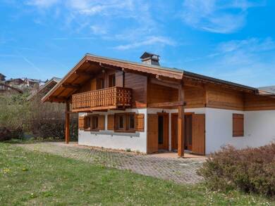 Chalet à vendre 1 190 000 € 6 pièces 5 chambres 155,4 m² 727 m² de terrain Combloux 74920