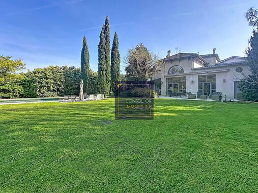 Maison à vendre 1 290 000 € 6 pièces 5 chambres 400 m² 5 100 m² de terrain Venieres Irigny 69540