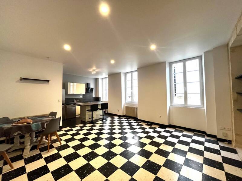 Maison à louer, 74m², TARASCON