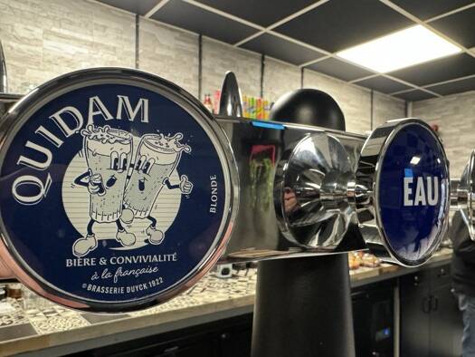 Bar / Café à vendre Fonds de commerce 88 000 € 80 m² d'espace de restauration Louvigné 53210