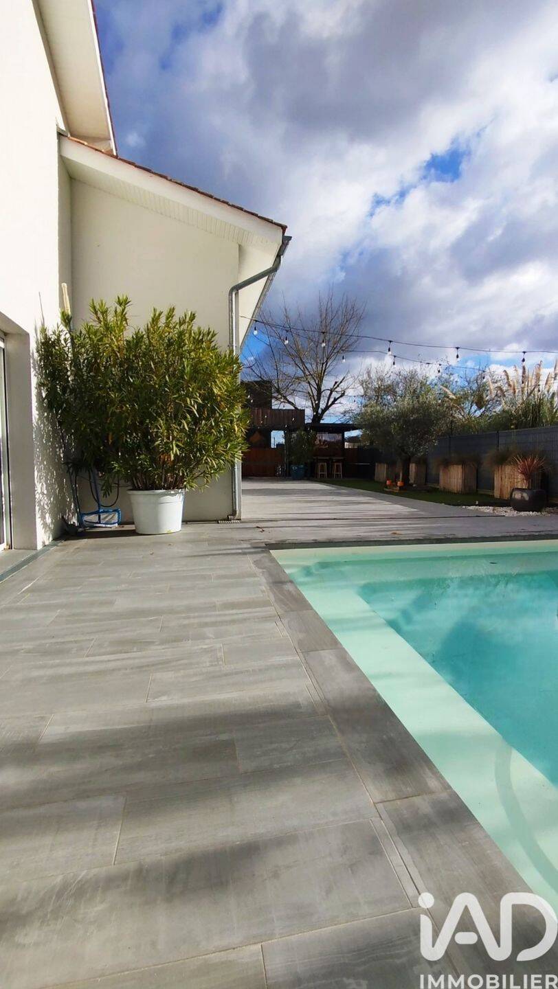 Maison à vendre, 206m², EYSINES
