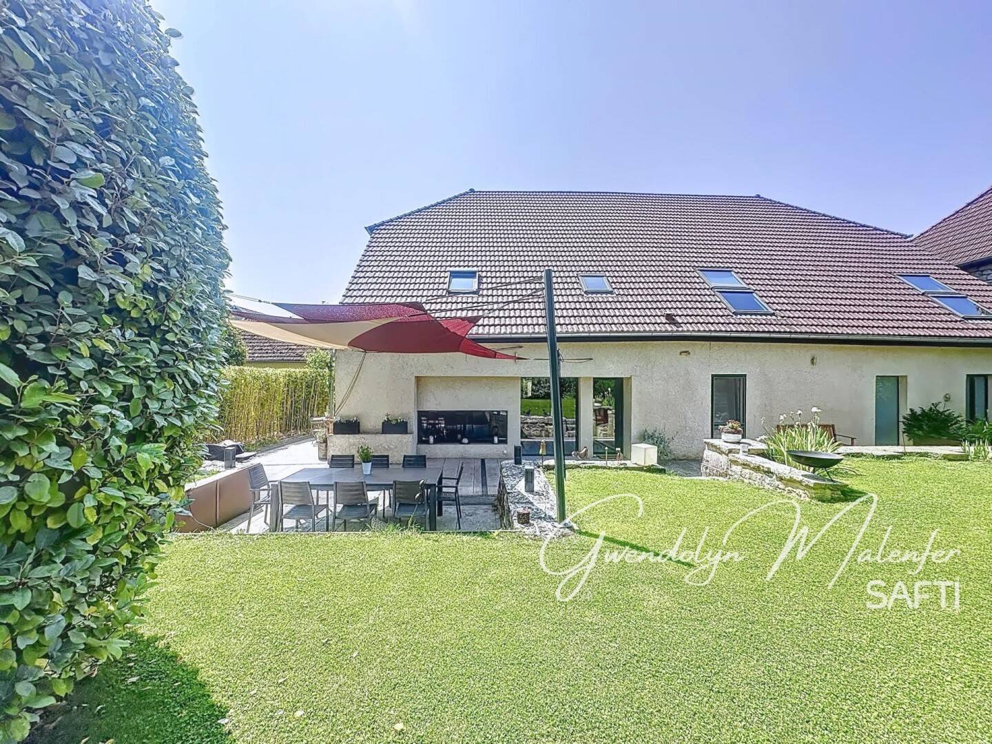 Maison à vendre, 248m², DOLE