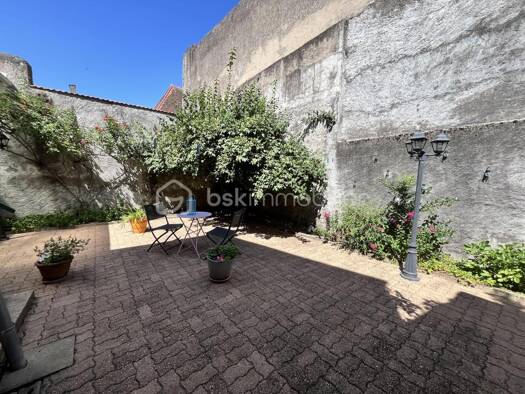 Maison de ville à vendre 160 360 € 7 pièces 5 chambres 196 m² 114 m² de terrain Seyr La Charité-sur-Loire 58400