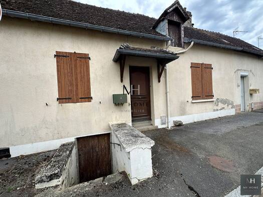 Maison à vendre 64 950 € 2 pièces 1 chambre 80 m² 600 m² de terrain Arçonnay 72610