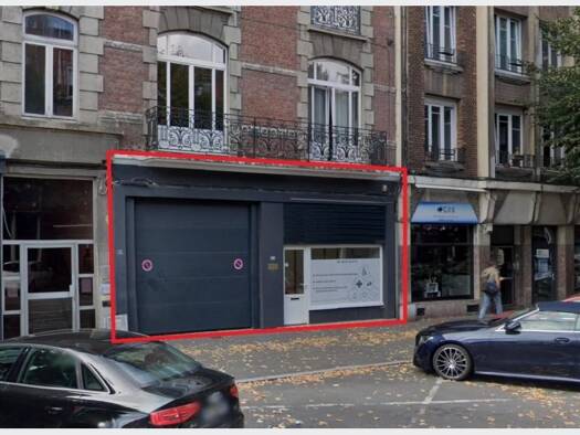 Local commercial à louer 2 000 € 250 m² de surface de vente Valenciennes 59300