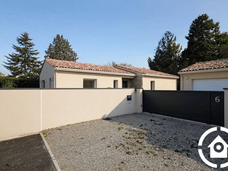 Maison à vendre, 117m², FLEAC