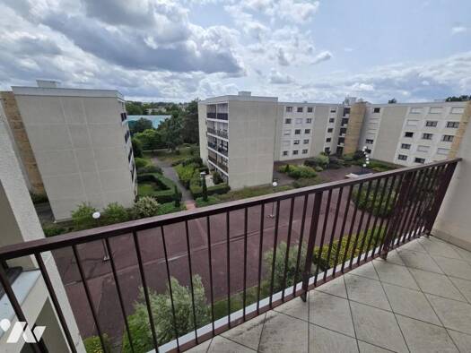 Appartement à vendre 157 254 € 2 pièces 1 chambre 51,7 m² Étage 4/4 Yerres 91330