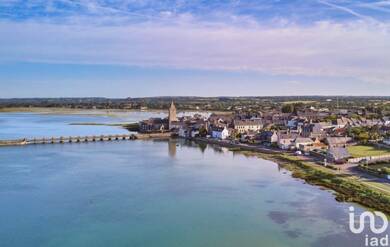 Local commercial à vendre 486 000 € 300 m² de surface de vente Portbail 50580