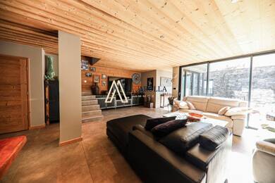 Maison à vendre 367 500 € 4 pièces 2 chambres 135,3 m² 177 m² de terrain Moûtiers 73600