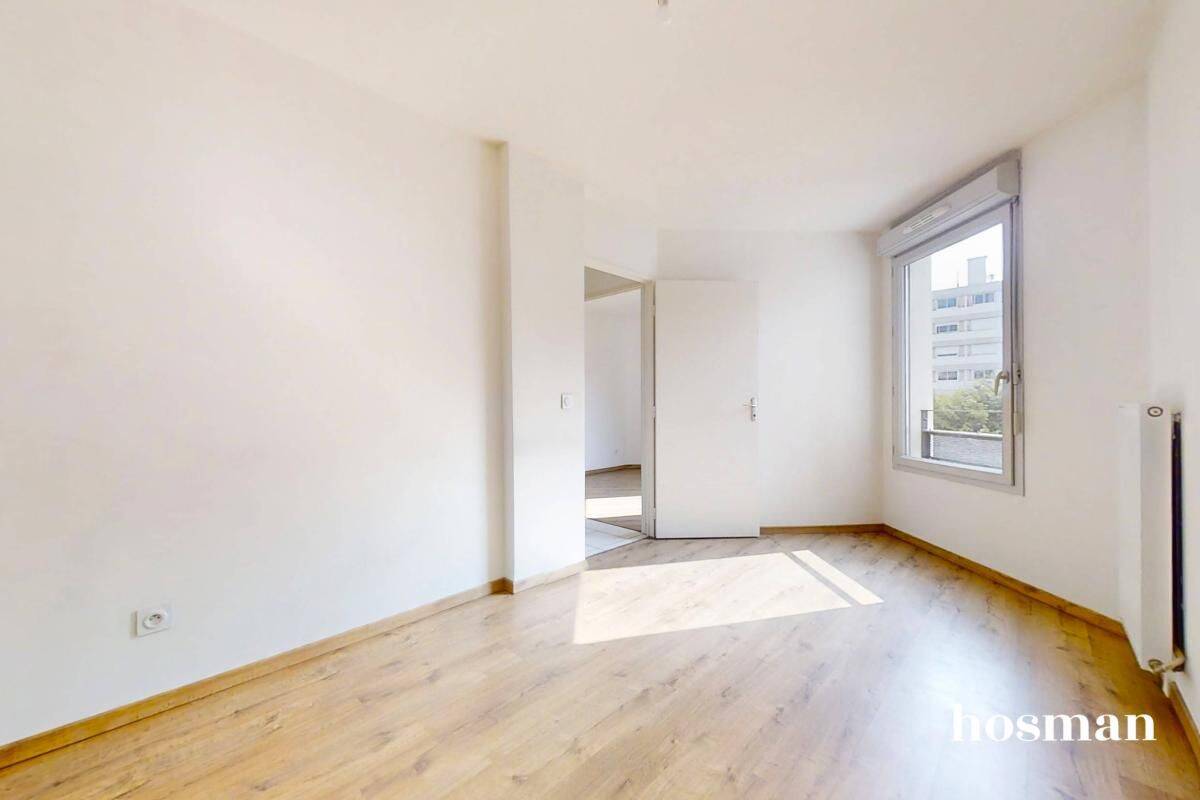 Appartement de 3 pièces de 70,1m² avec balcon et garage - Limite — 8