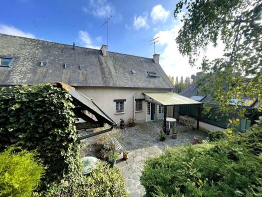 Immeuble à vendre 572 000 € 322 m² Sud Lamballe-Armor 22400