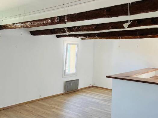 Appartement à vendre 170 000 € 2 pièces 1 chambre 54,9 m² RDC/1 Centre Fuveau 13710