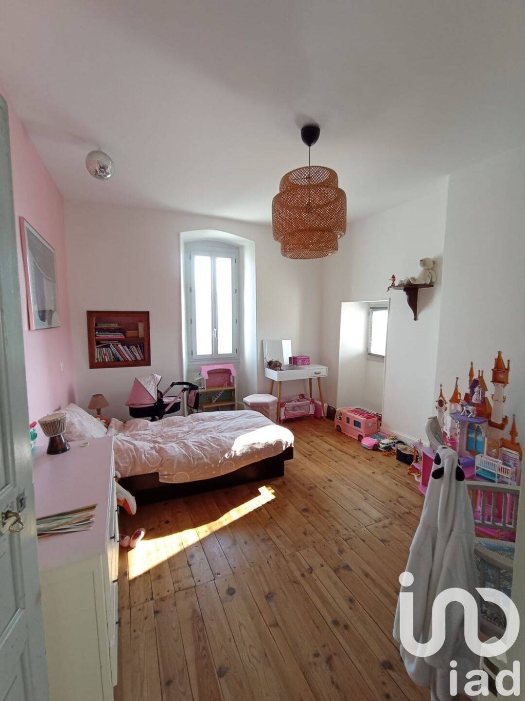 Maison à vendre, 210m², LISSAC ET MOURET