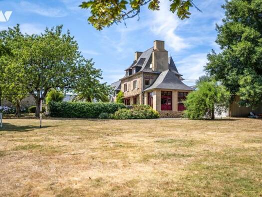 Maison à vendre 1 714 350 € 10 pièces 6 chambres 8 006 m² de terrain Saint-Malo 35400