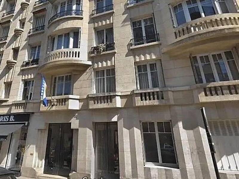 Maison à louer, 10m², PARIS 17E