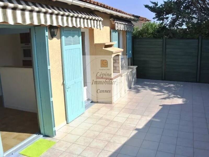 Maison à louer, 66m², VALBONNE