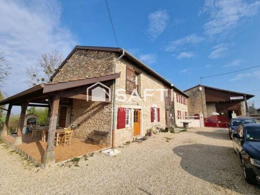 Maison de vacances à vendre 449 000 € 16 pièces 12 chambres 365 m² 15 000 m² de terrain Arbigny 01190