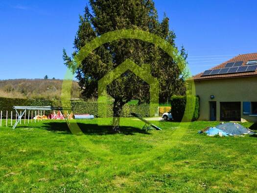 Maison à vendre 249 000 € 4 pièces 1 chambre 126 m² 1 462 m² de terrain Champier 38260
