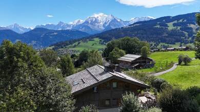 Chalet à vendre 2 500 000 € 14 pièces 7 chambres 207,2 m² 1 025 m² de terrain Combloux 74920