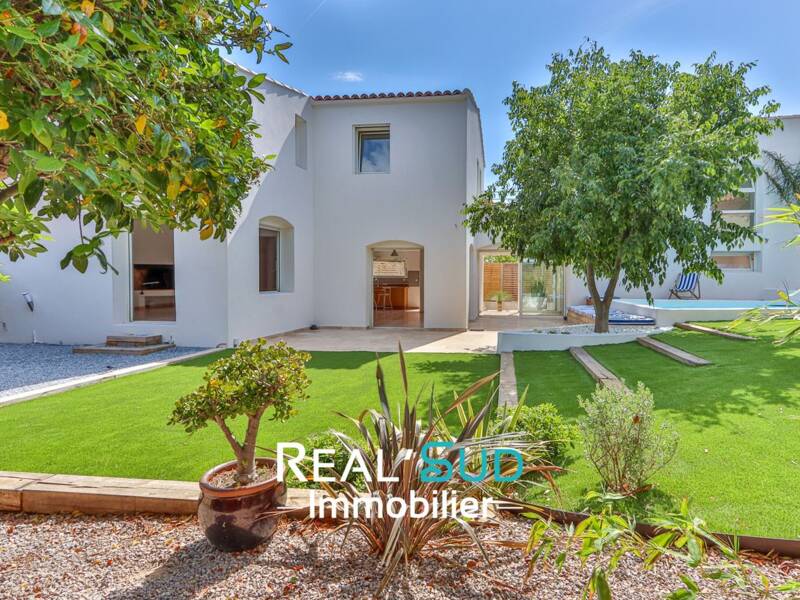 Maison à vendre, 238m², MARSEILLE 9E