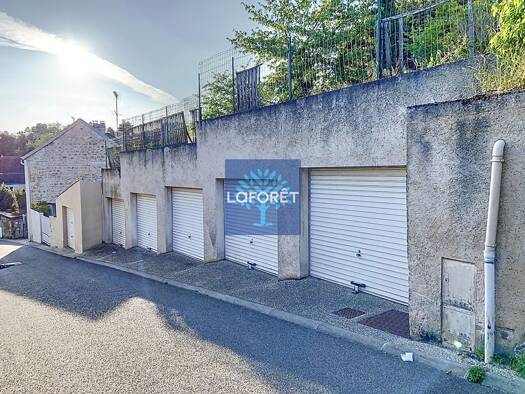 Garage/Stationnement à vendre 129 450 € 206 m² Juziers 78820
