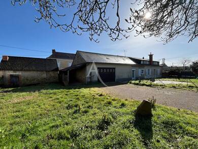 Maison à vendre 194 900 € 6 pièces 5 chambres 135 m² 827 m² de terrain Etriche 49330