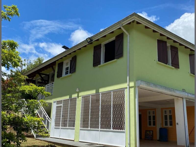 Maison à vendre, 199m², PETIT BOURG
