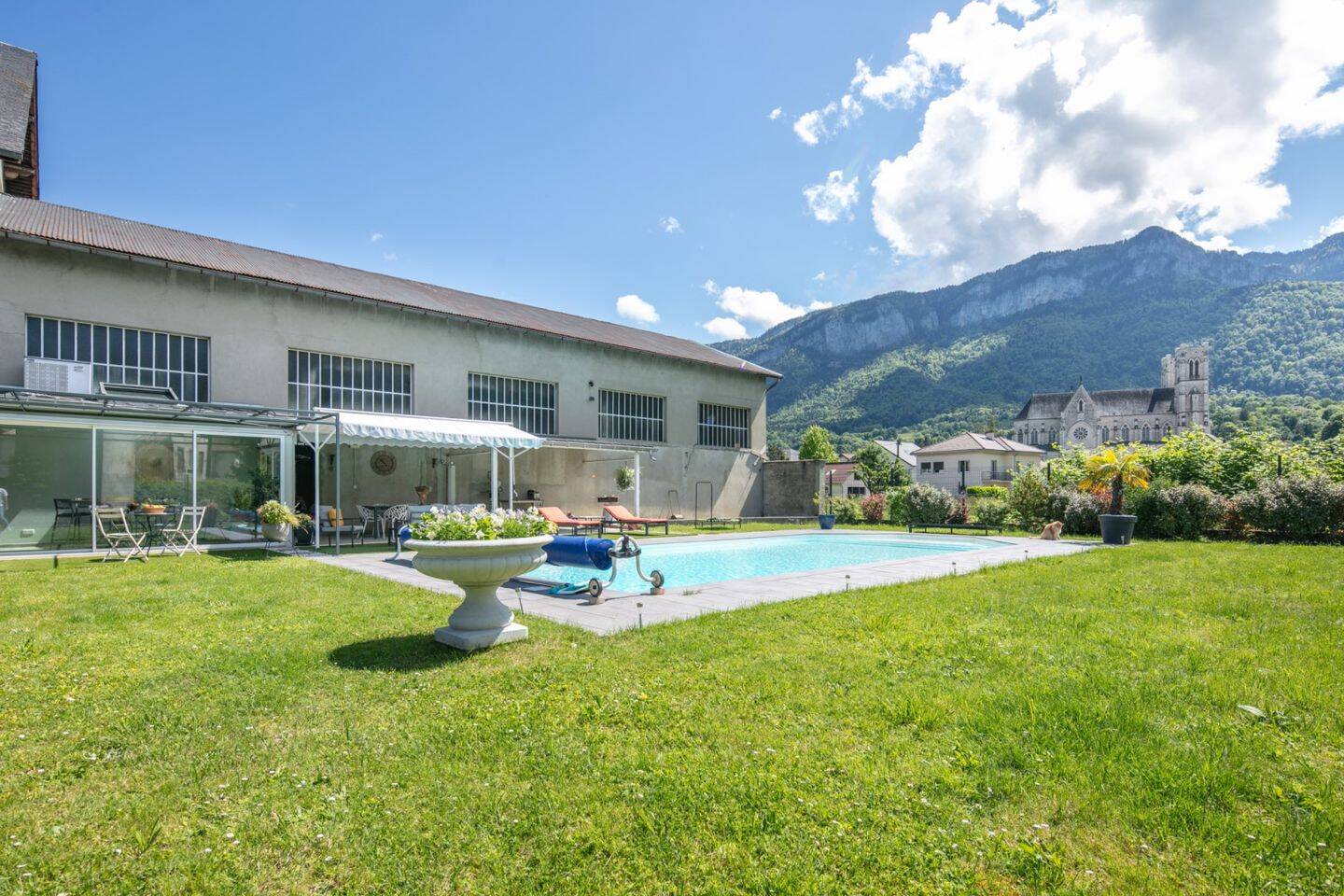 Maison à vendre, 114m², SAINT LAURENT DU PONT