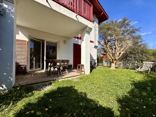 Appartement à vendre 215 000 € 2 pièces 1 chambre 40 m² RDC/1 Ascain 64310