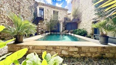 Maison à vendre 895 000 € 6 pièces 5 chambres 309 m² 321 m² de terrain Arpaillargues et Aureillac 30700