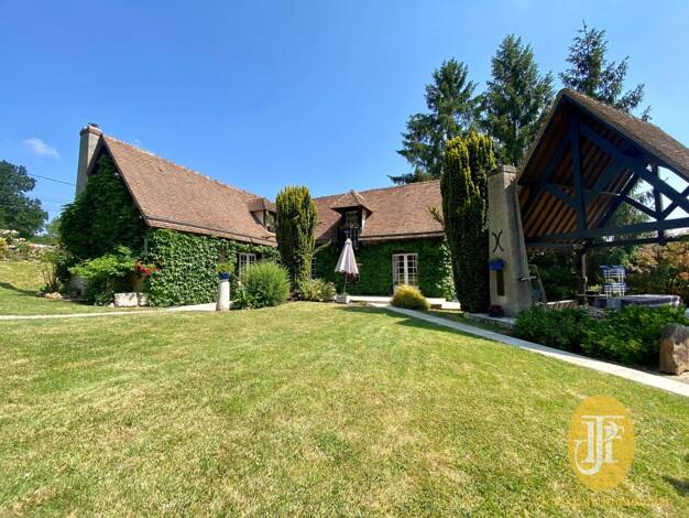 Maison à vendre 520 000 € 9 pièces 5 chambres 192 m² Vernon 27200