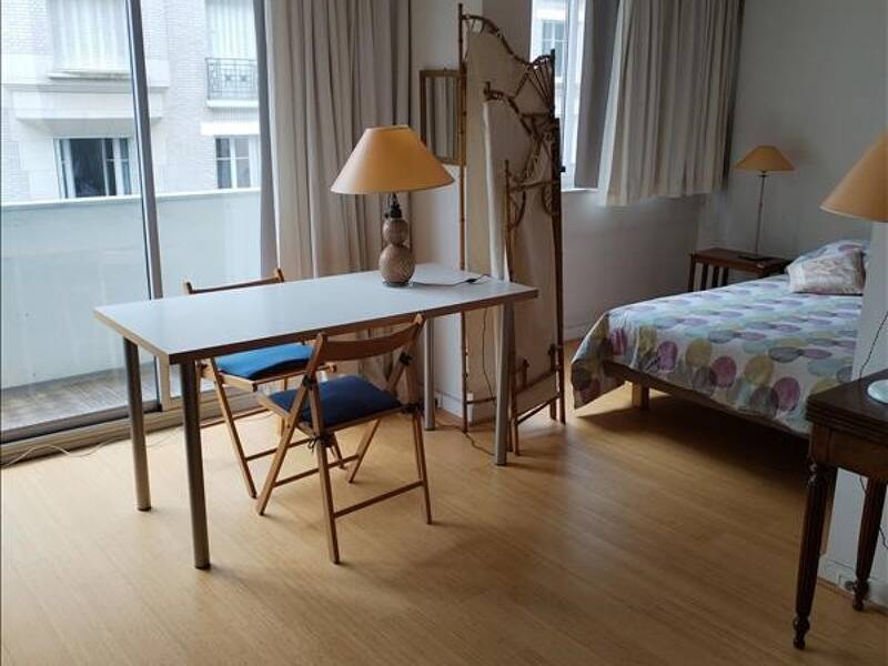 Maison à louer, 47m², PARIS 16E