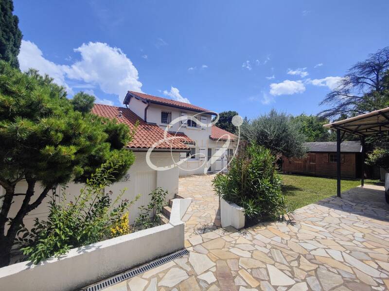 Maison à vendre, 192m², COLLONGES AU MONT D'OR