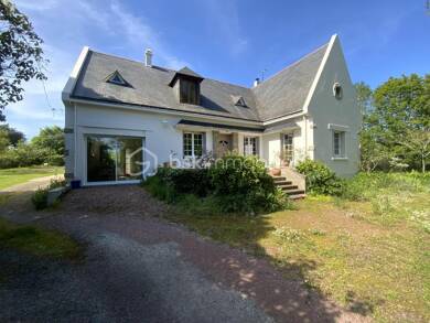 Maison à vendre 295 000 € 7 pièces 4 chambres 176 m² 2 824 m² de terrain Guenrouet 44530