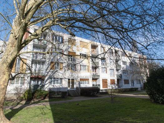 Appartement à vendre 210 000 € 6 pièces 4 chambres 100 m² Étage 2/4 Rue de Gravigny Chilly-Mazarin 91380