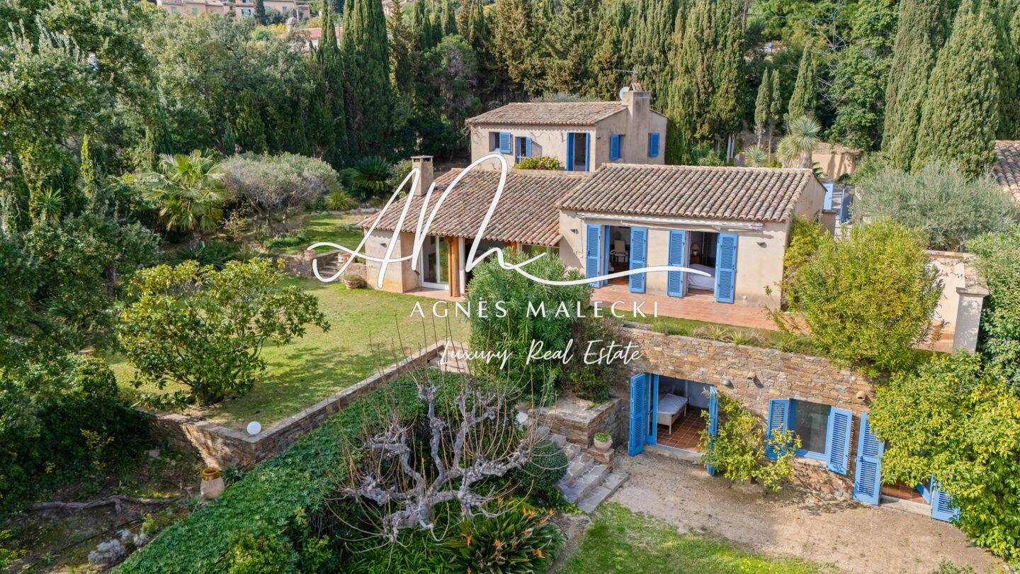 Maison à vendre, 286m², RAYOL CANADEL SUR MER