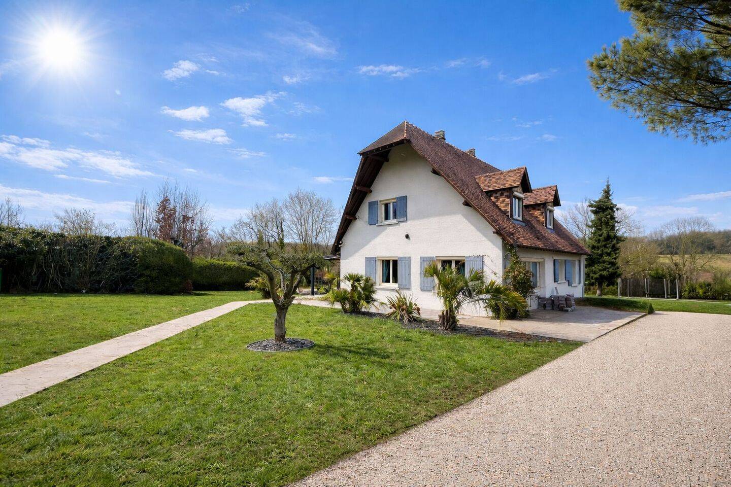 Maison à vendre, 163m², CHAUMONT EN VEXIN