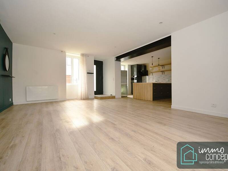 Maison à vendre, 111m², SAINT JEAN DE BOISEAU