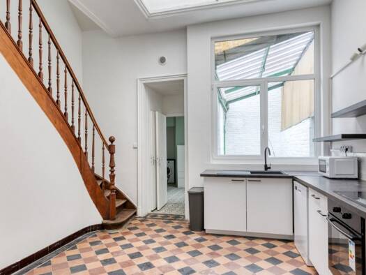 Colocation à louer 300 € 5 pièces 4 chambres 114 m² RDC Gambetta Tourcoing 59200