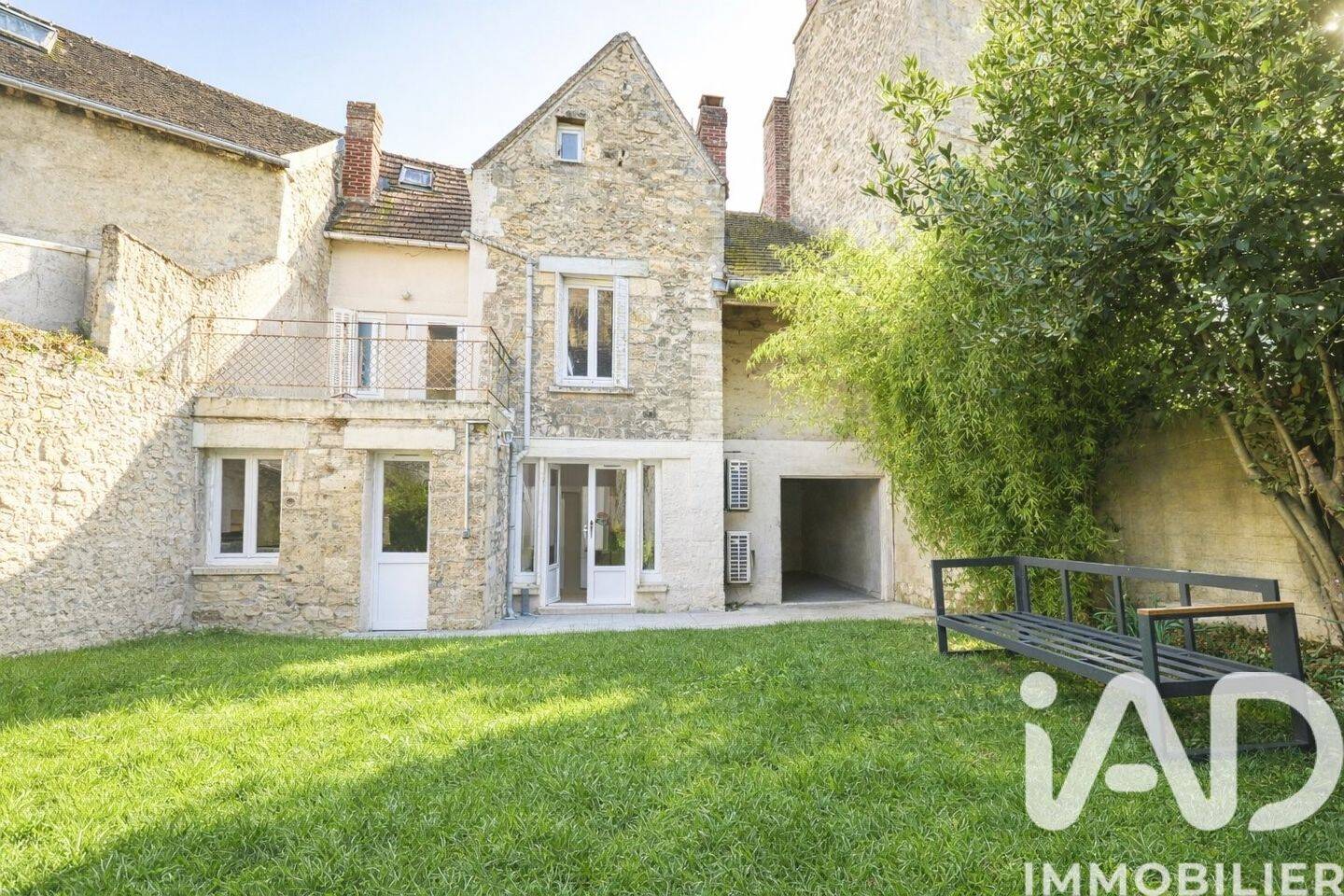 Maison à vendre, 107m², SAINT LEU D'ESSERENT