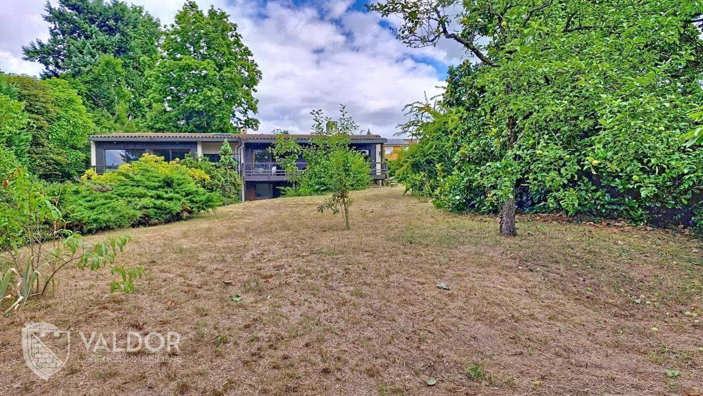 Maison à vendre, 160m², MONTMERLE SUR SAONE