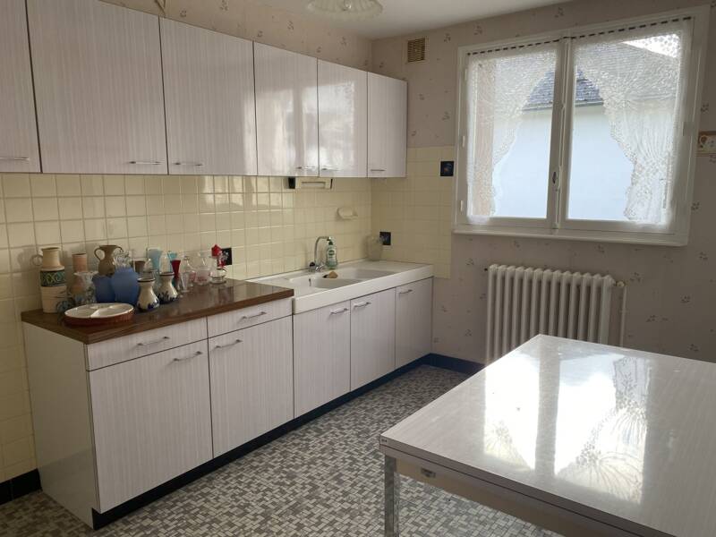 Maison à vendre, 115m², BOURG LASTIC