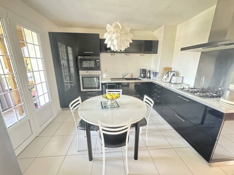 Maison à vendre, 217m², MONTLUCON