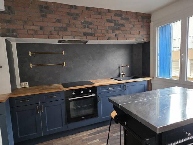 Appartement à louer 670 € 3 pièces 2 chambres 67 m² 1er étage Ancien Hôpital Béziers 34500