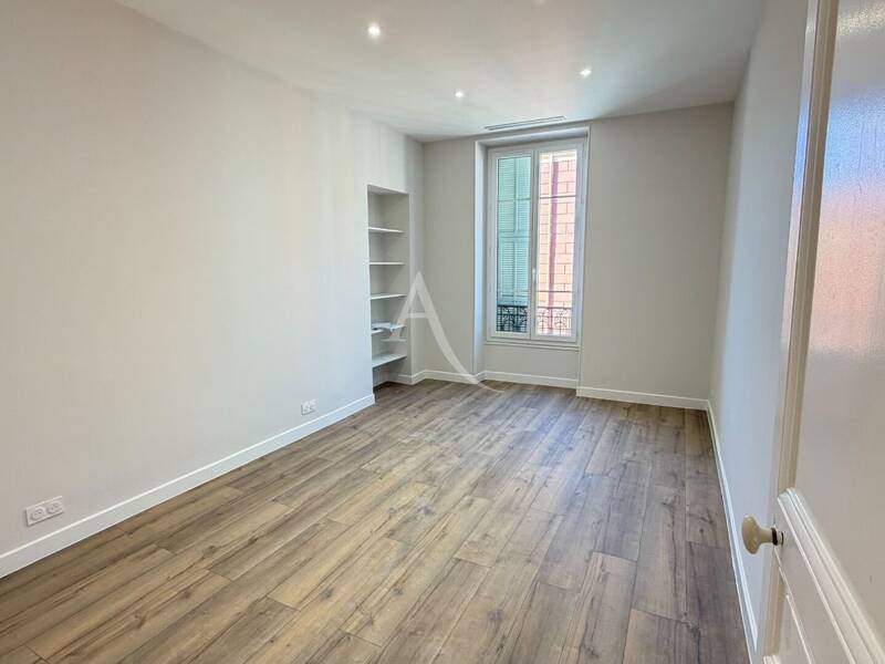 Maison à louer, 90m², NICE