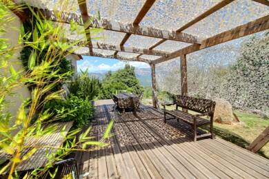 Maison de plain-pied à vendre 360 000 € 3 pièces 2 chambres 78 m² 997 m² de terrain Carbuccia 20133